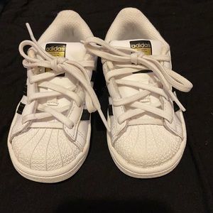 Adidas superstar shoes toddler size 6k